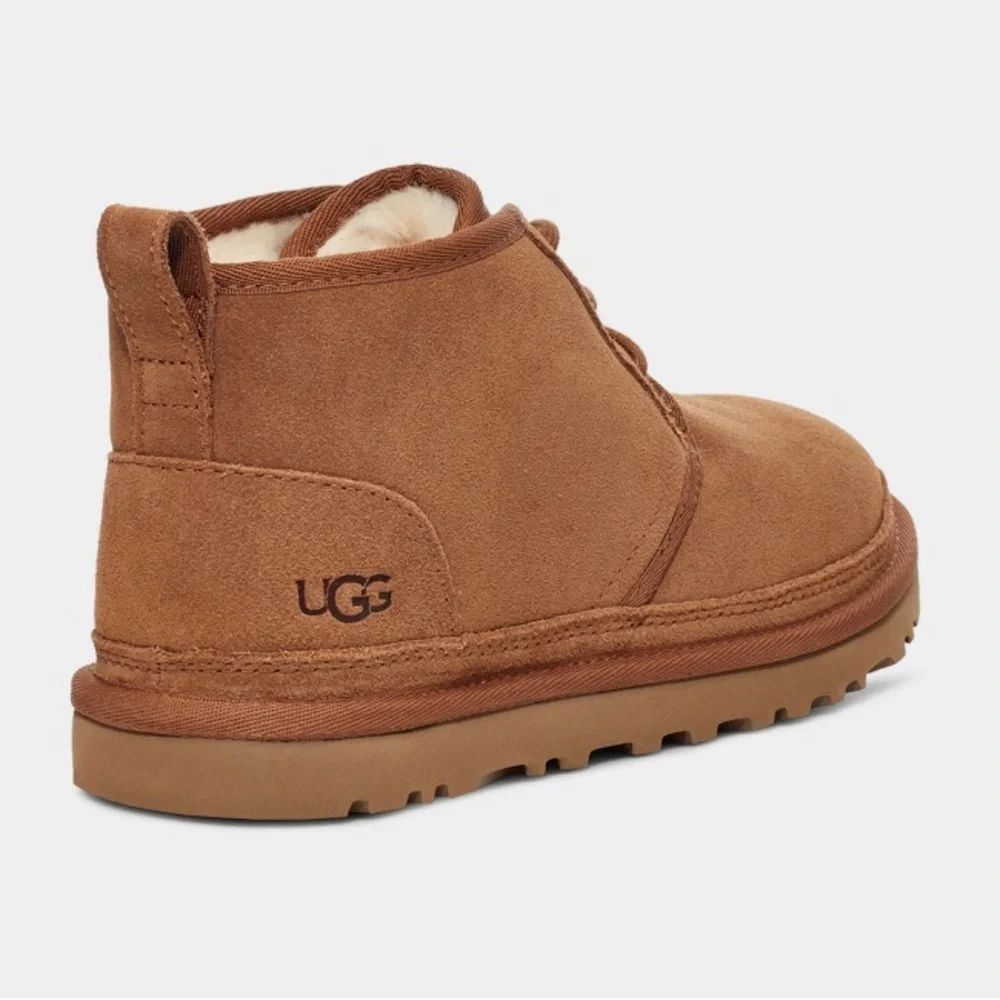 UGG Neumel Women’s Boots In Chestnut